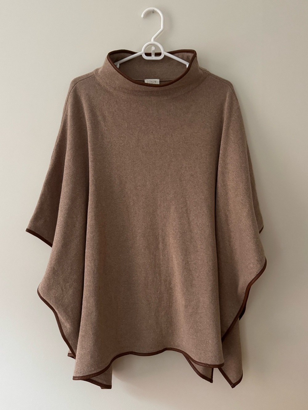 NWT J CREW Faux Leather Trimmed Poncho - Picture 2 of 9